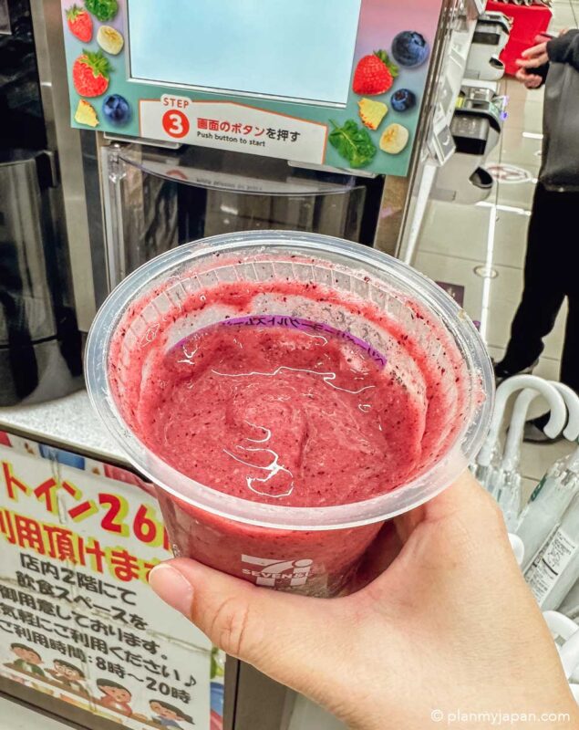 Japan 7-Eleven Fresh Smoothies