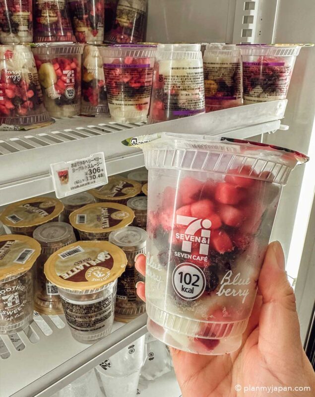 Japan 7-Eleven Fresh Smoothies