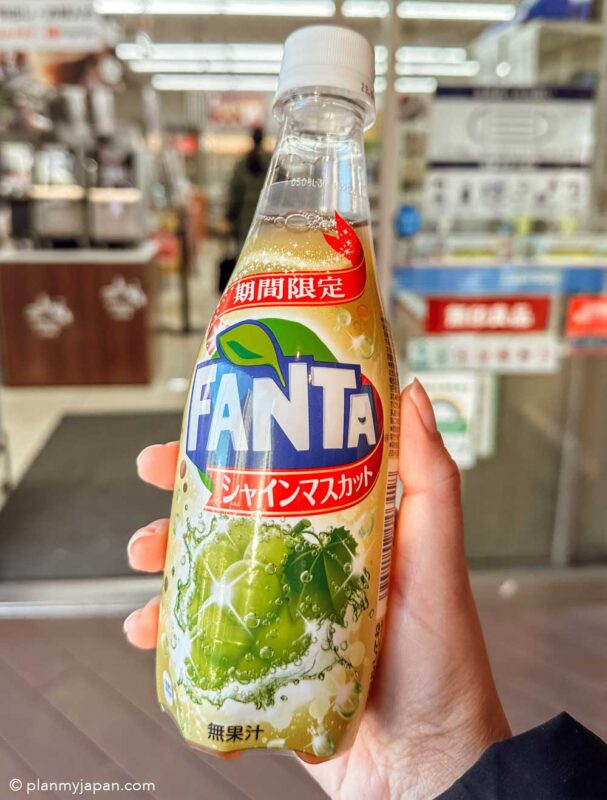grape fanta 7-Eleven Stores in Japan