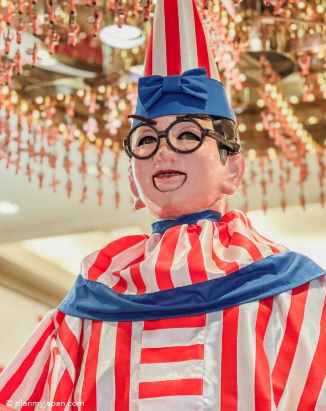 Kuidaore Tarō Osaka clown Dotonbori